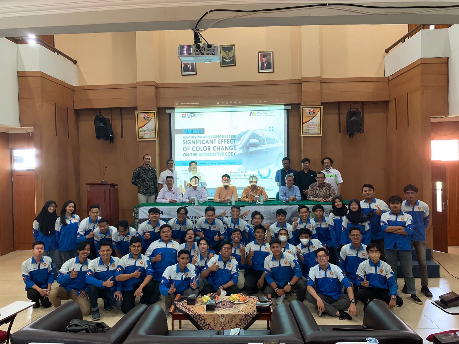 Prodi PTO FPTK UPI dengan PT Maha Kimia Indonesia Sukses Menyelenggarakan Seminar Bodi Otomotif